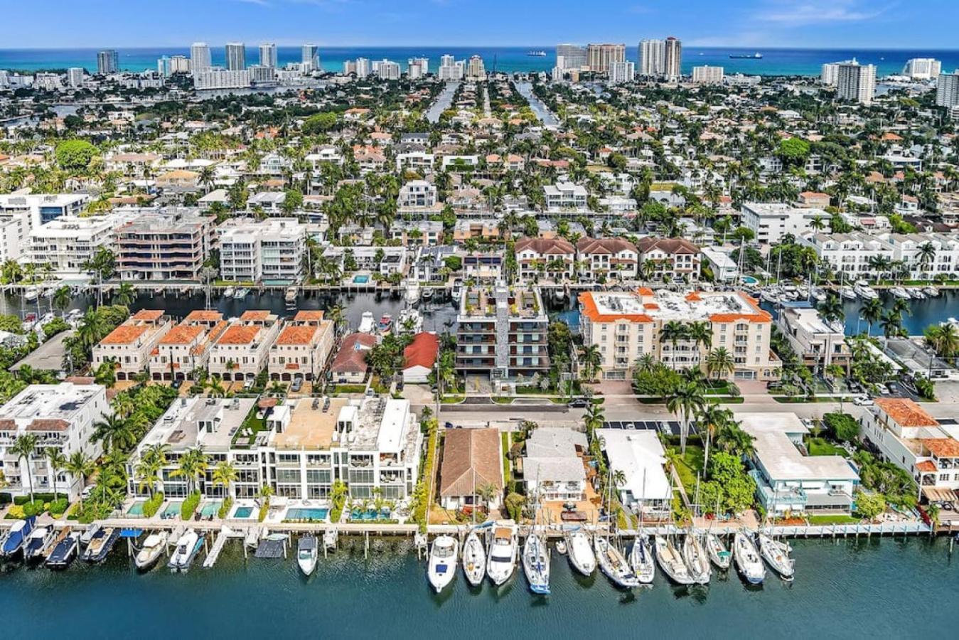 Front Unit A Charming 2 Bedroom Olas *