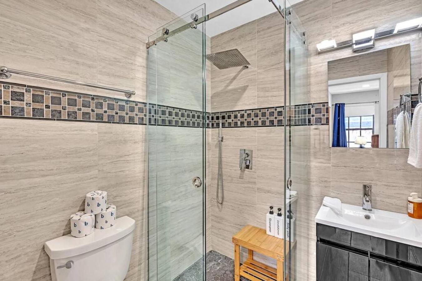 Holiday home Front Unit A Charming 2 Bedroom Olas Fort Lauderdale