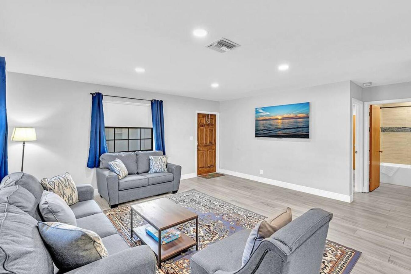 Front Unit A Charming 2 Bedroom Olas