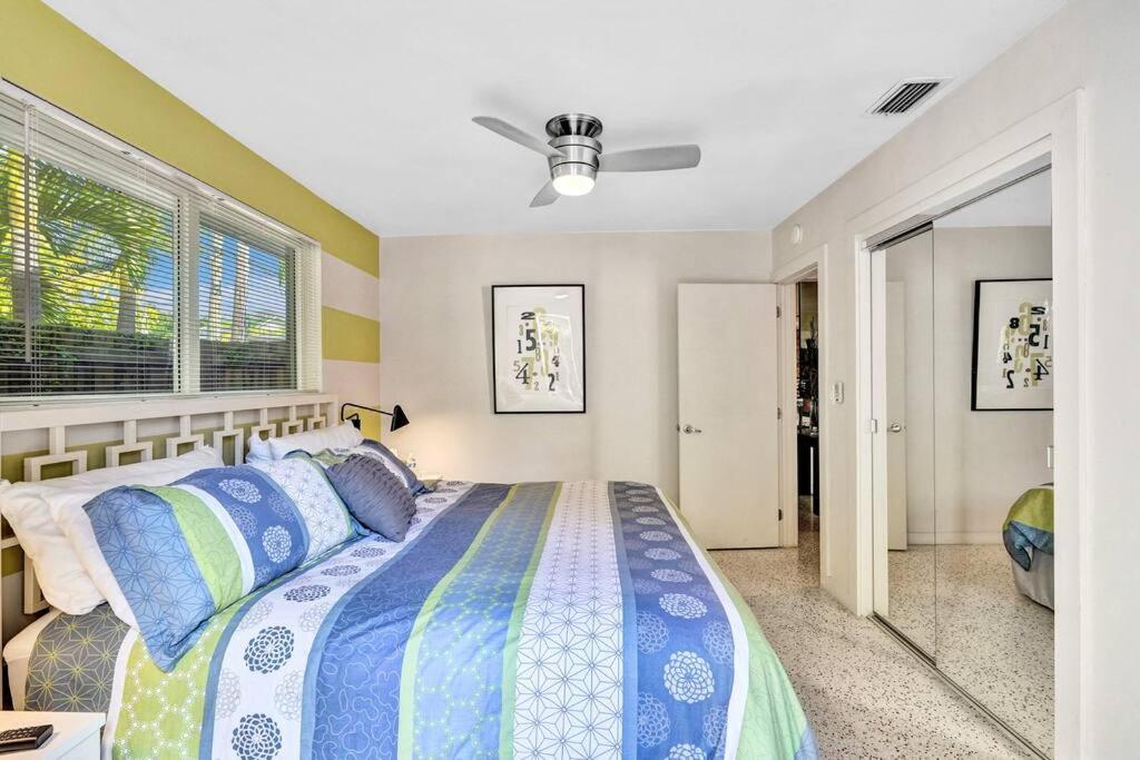 Heated Pool, Parking, 5 Min Walk To Food And Fun! Fort Lauderdale