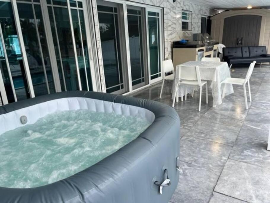 Escape To Elegance Fort Lauderdale