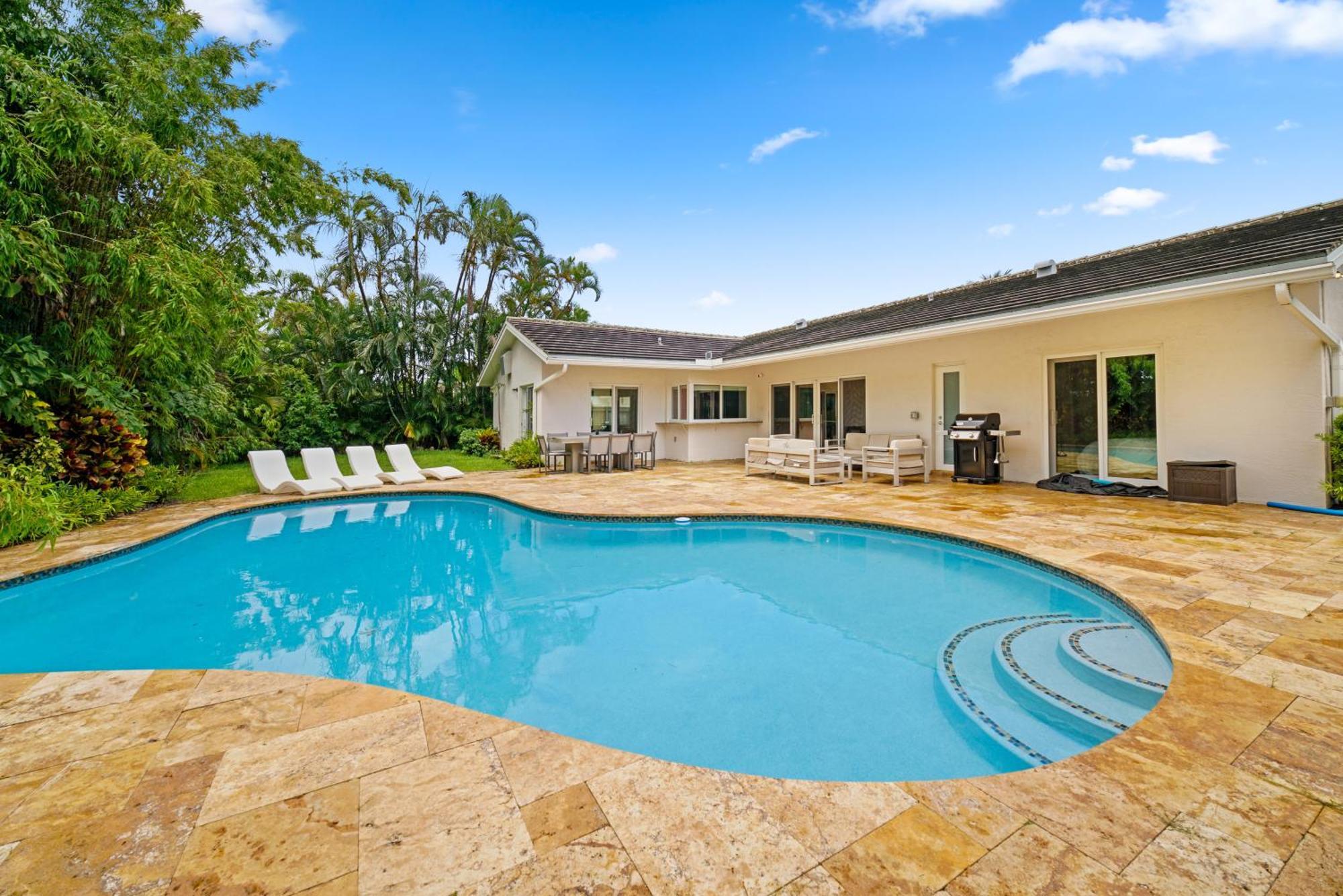 Indulgent Tranquility At Luxurious Retreat Villa