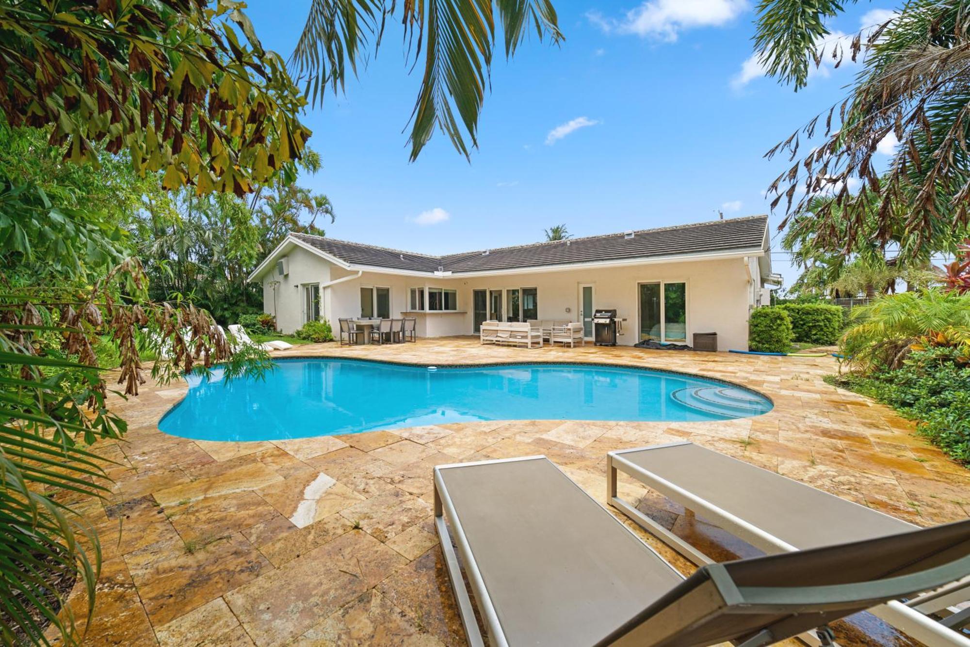 Indulgent Tranquility At Luxurious Retreat Villa