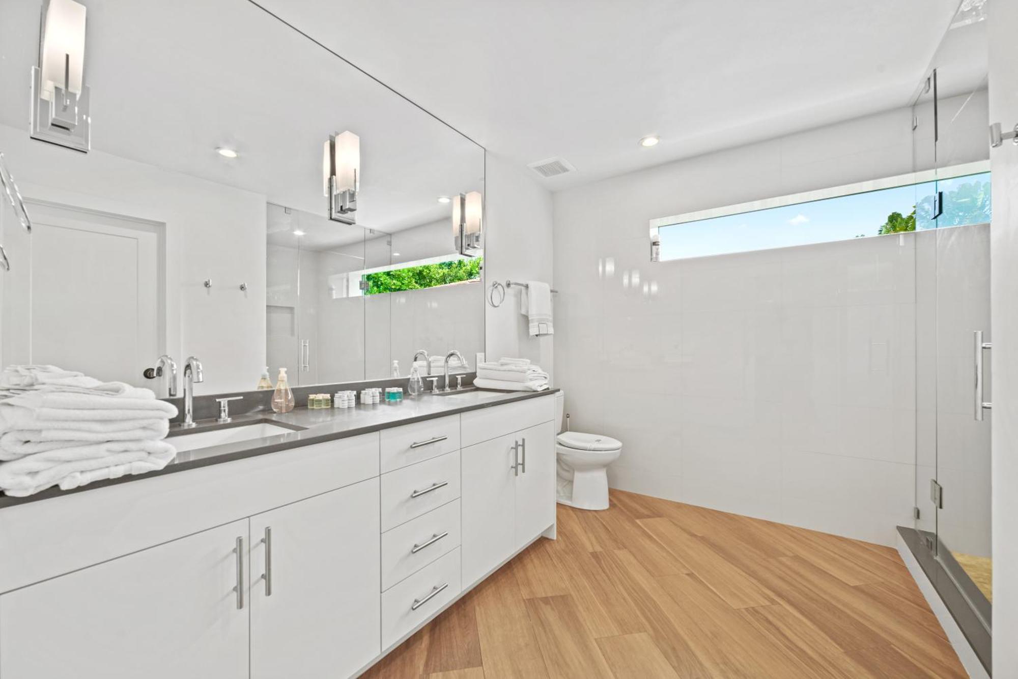 Indulgent Tranquility At Luxurious Retreat Villa Fort Lauderdale