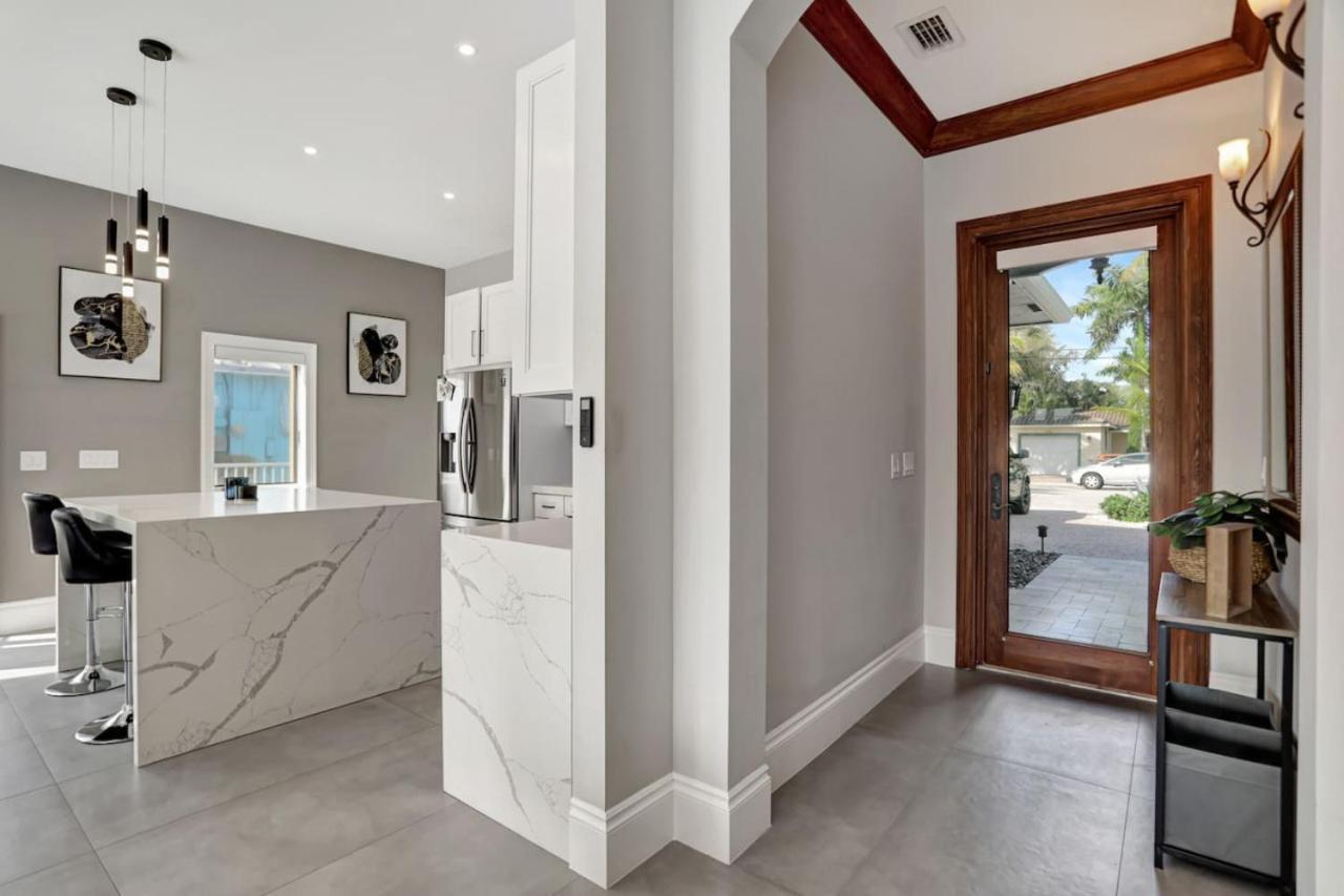 3br Waterfront With Heated Pool And Fort Lauderdale