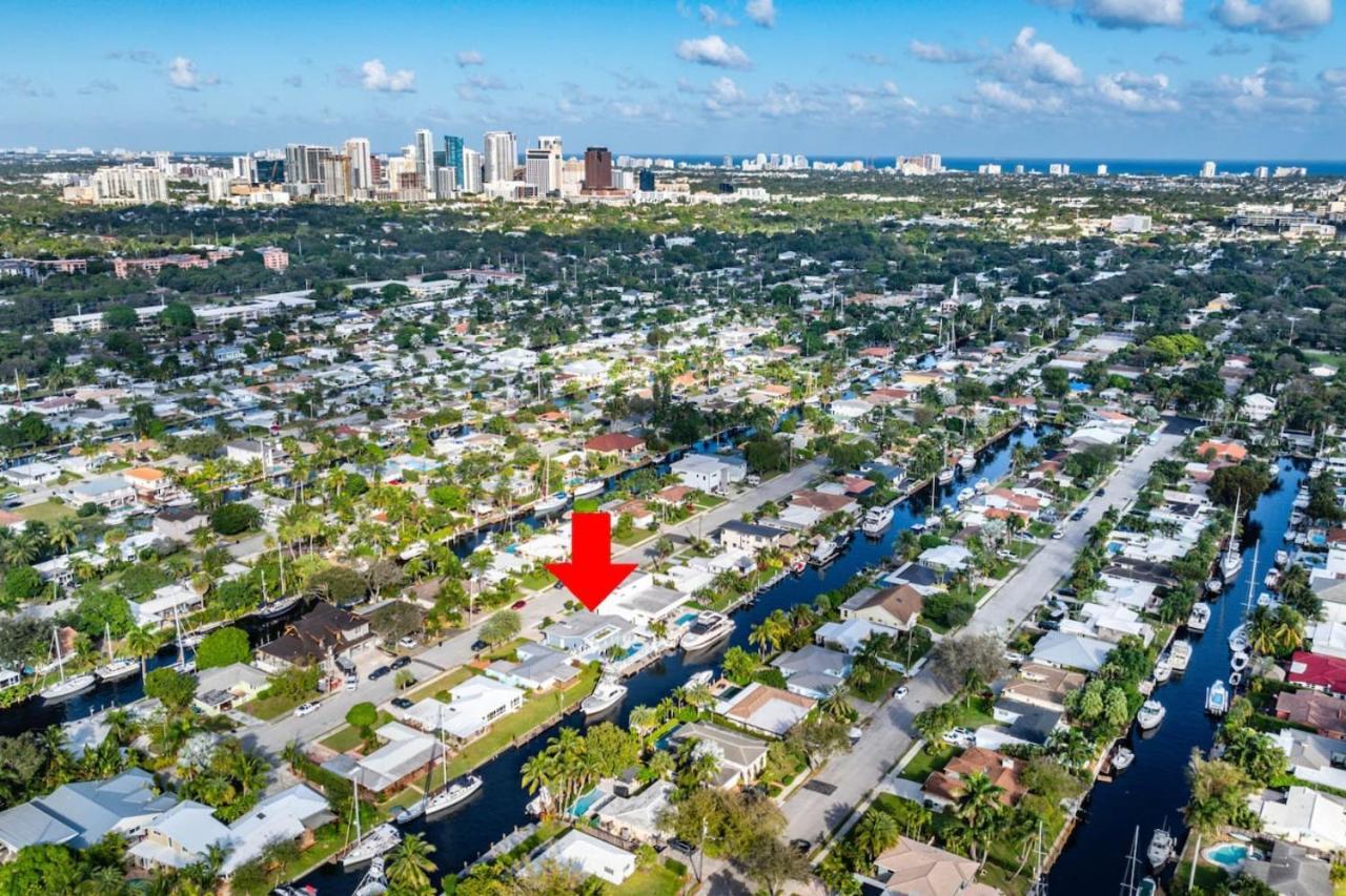 3br Waterfront With Heated Pool And *