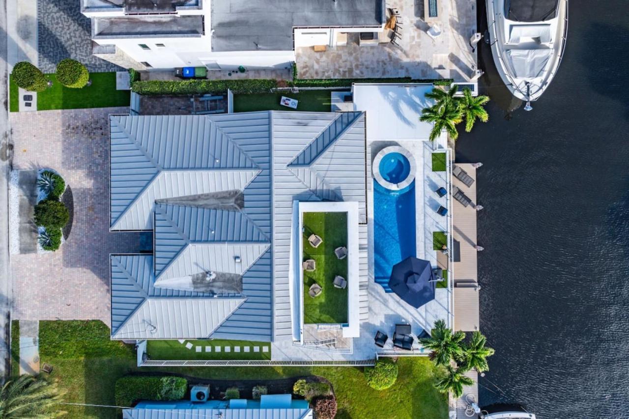 Holiday home 3br Waterfront With Heated Pool And *