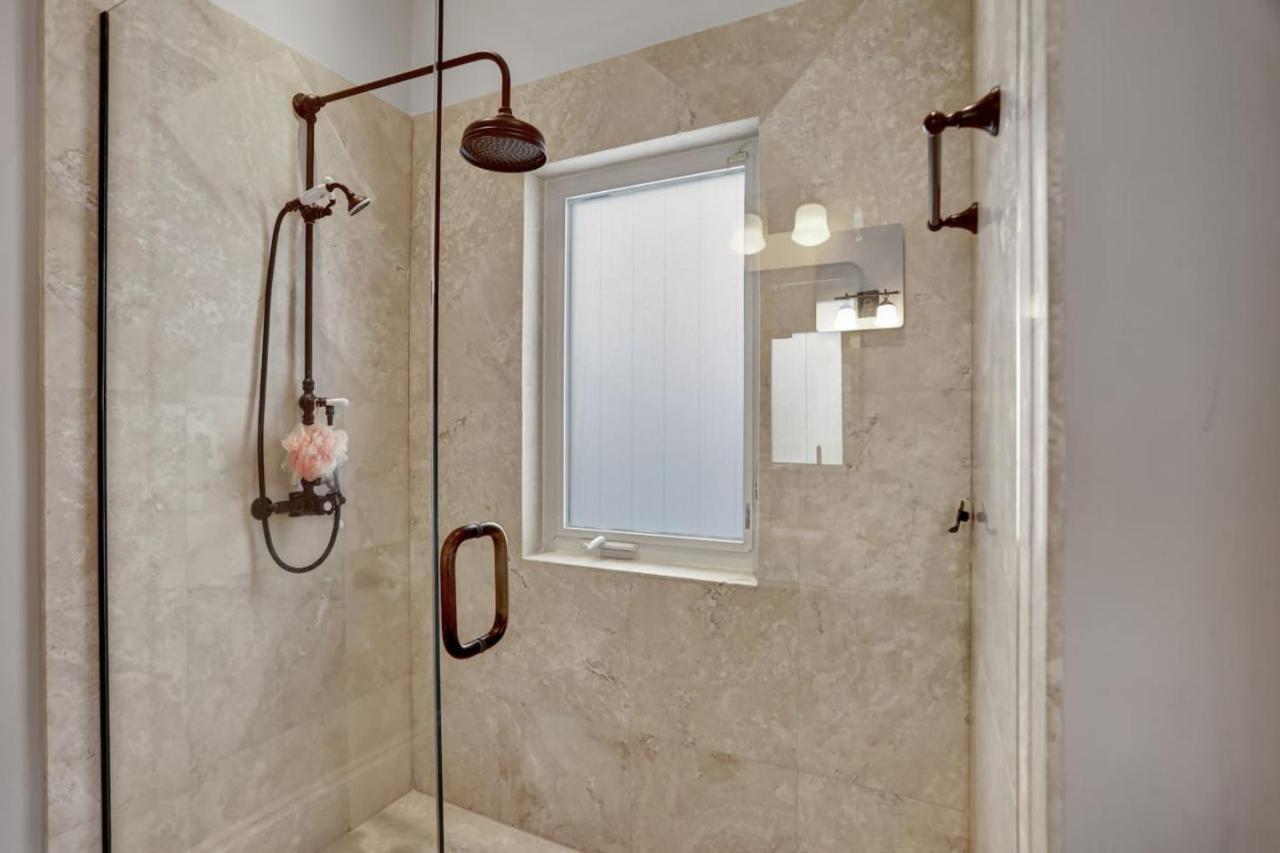 3br Waterfront With Heated Pool And Fort Lauderdale