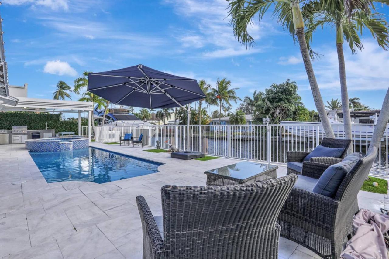 Holiday home 3br Waterfront With Heated Pool And *