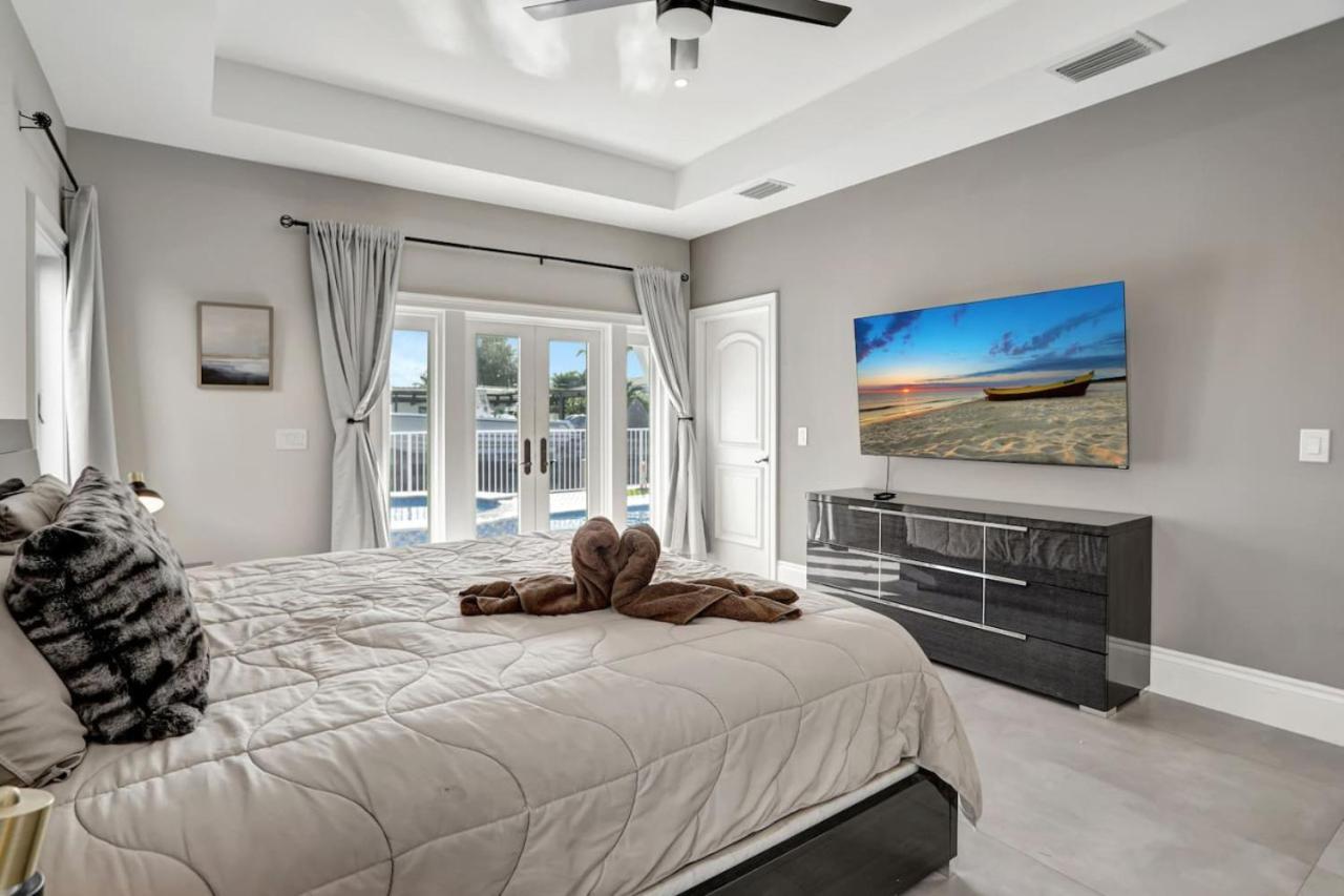 3br Waterfront With Heated Pool And Holiday home Fort Lauderdale