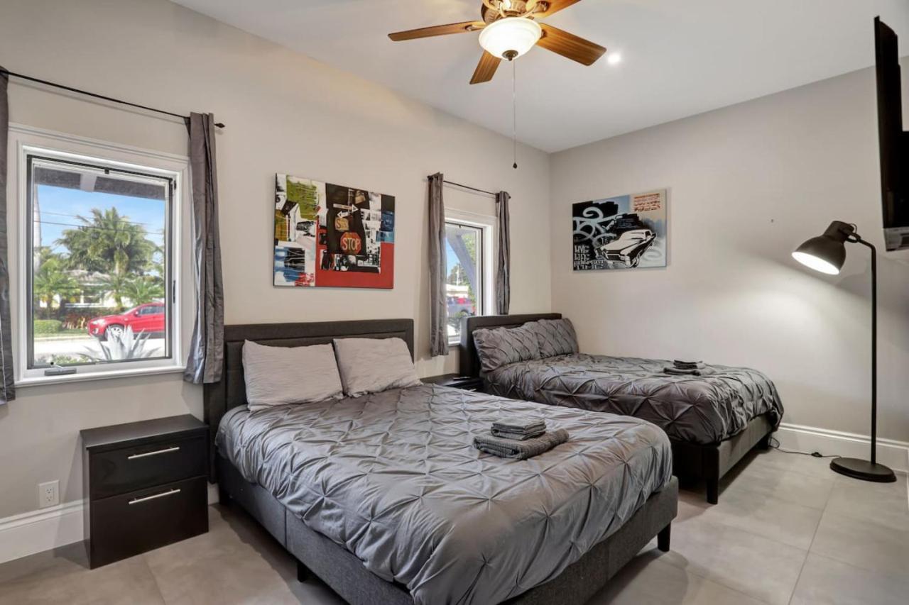 3br Waterfront With Heated Pool And