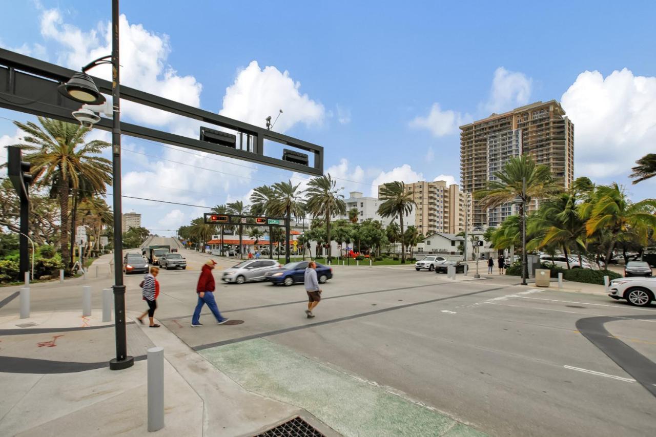 2 Combo - Walk To Off Olas 1ab Apartment