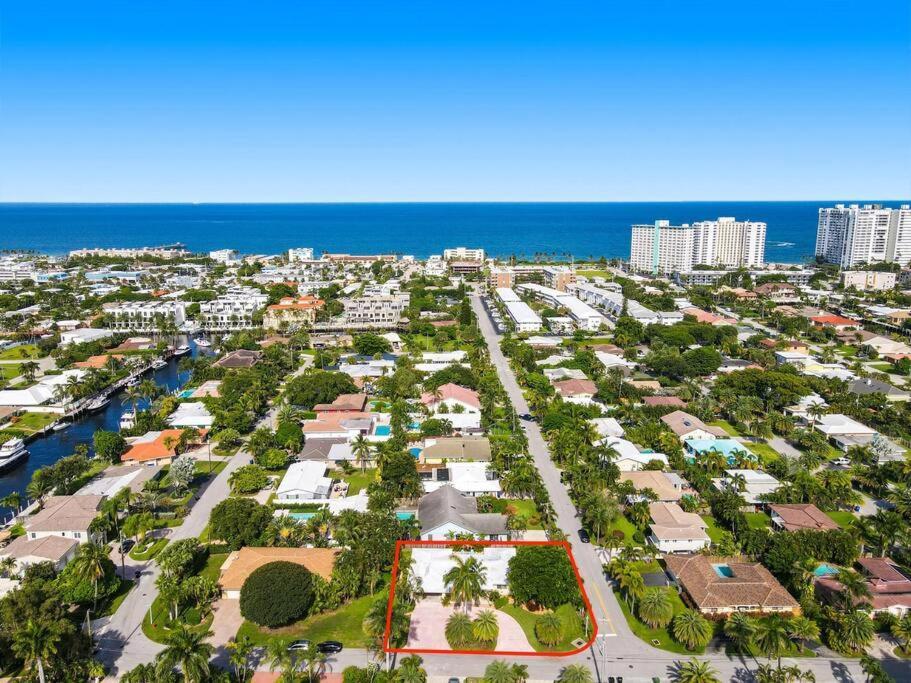 Walking Distance To The 3br House With 1 Fort Lauderdale