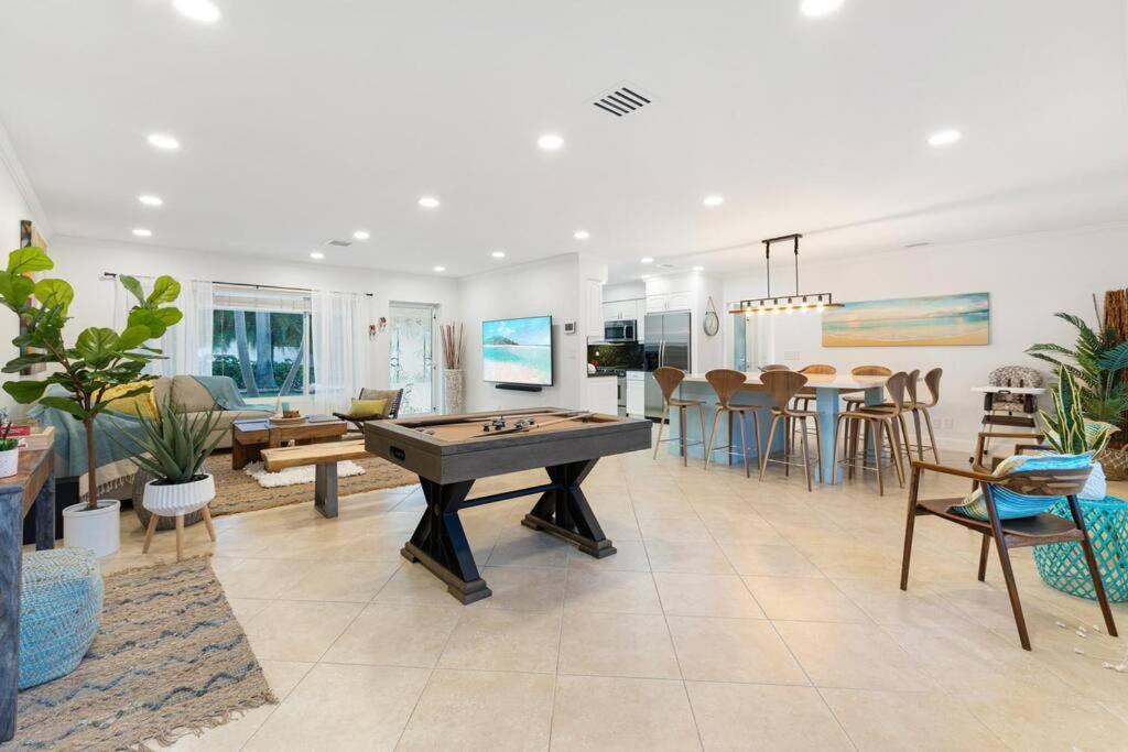 Walking Distance To The 3br House With 1 * Fort Lauderdale