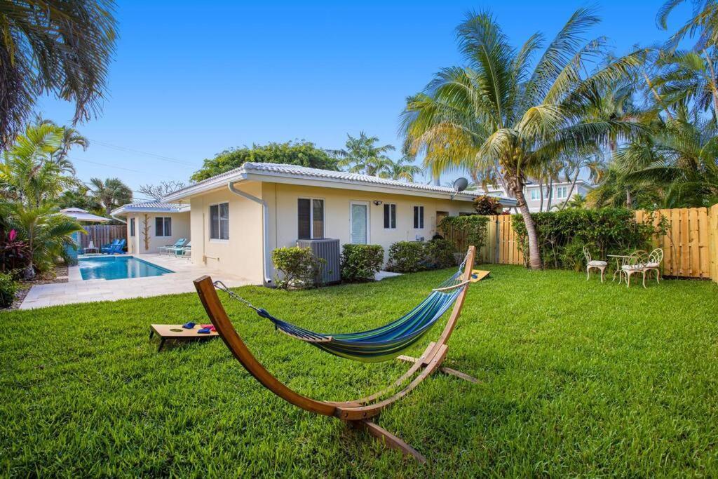 Walking Distance To The 3br House With 1