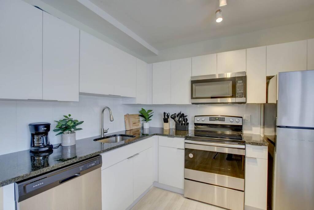 Apartment 2br Cozy Fll Retreat!