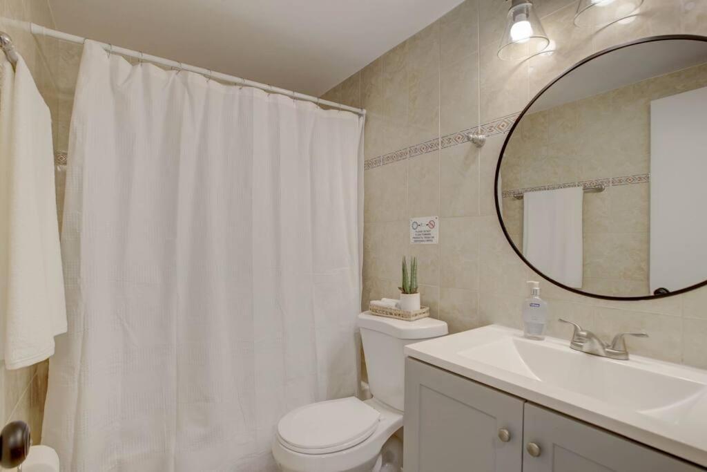 2br Cozy Fll Retreat! Apartment