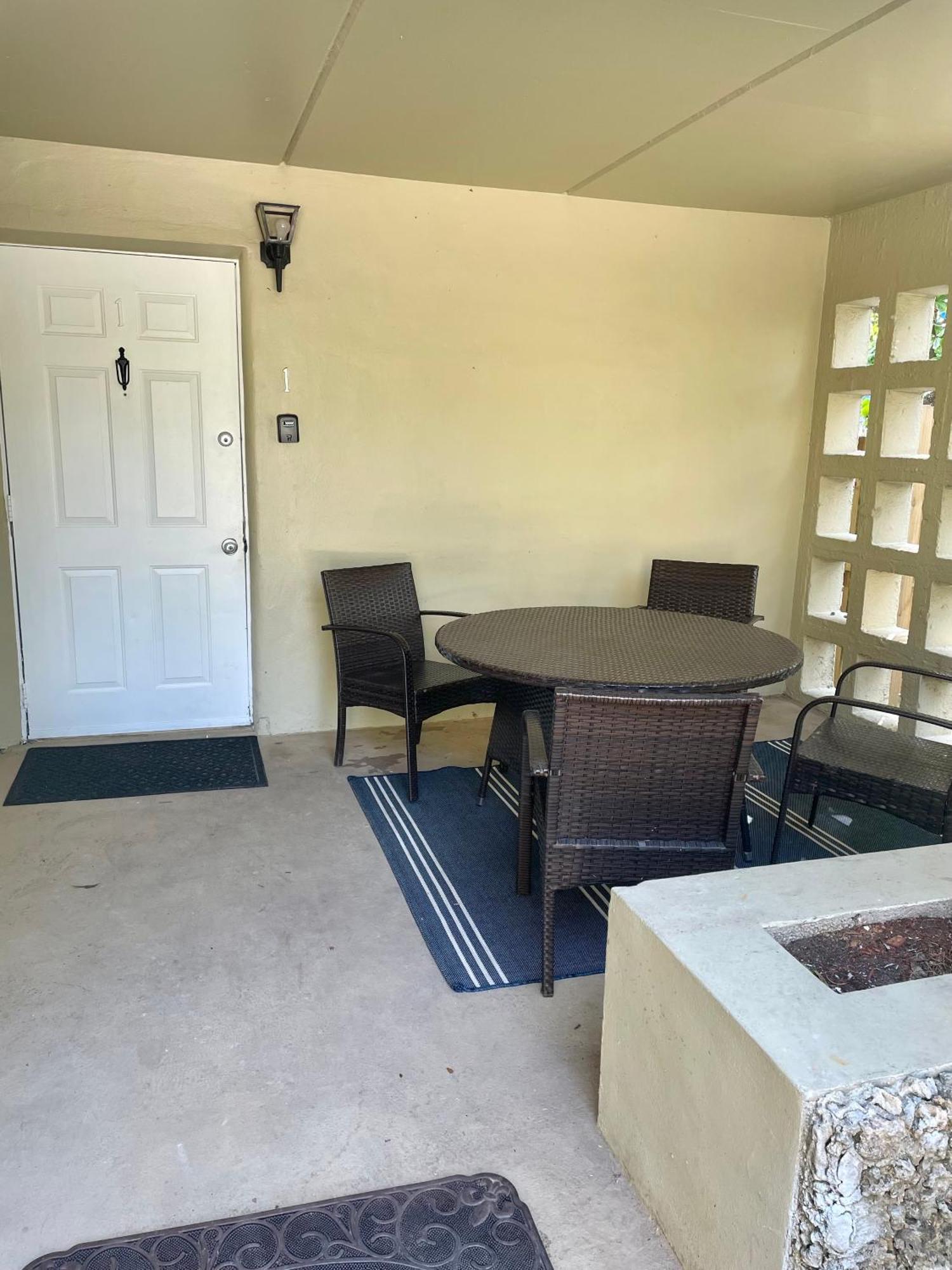 Apartment Downtown Ftl On The River *