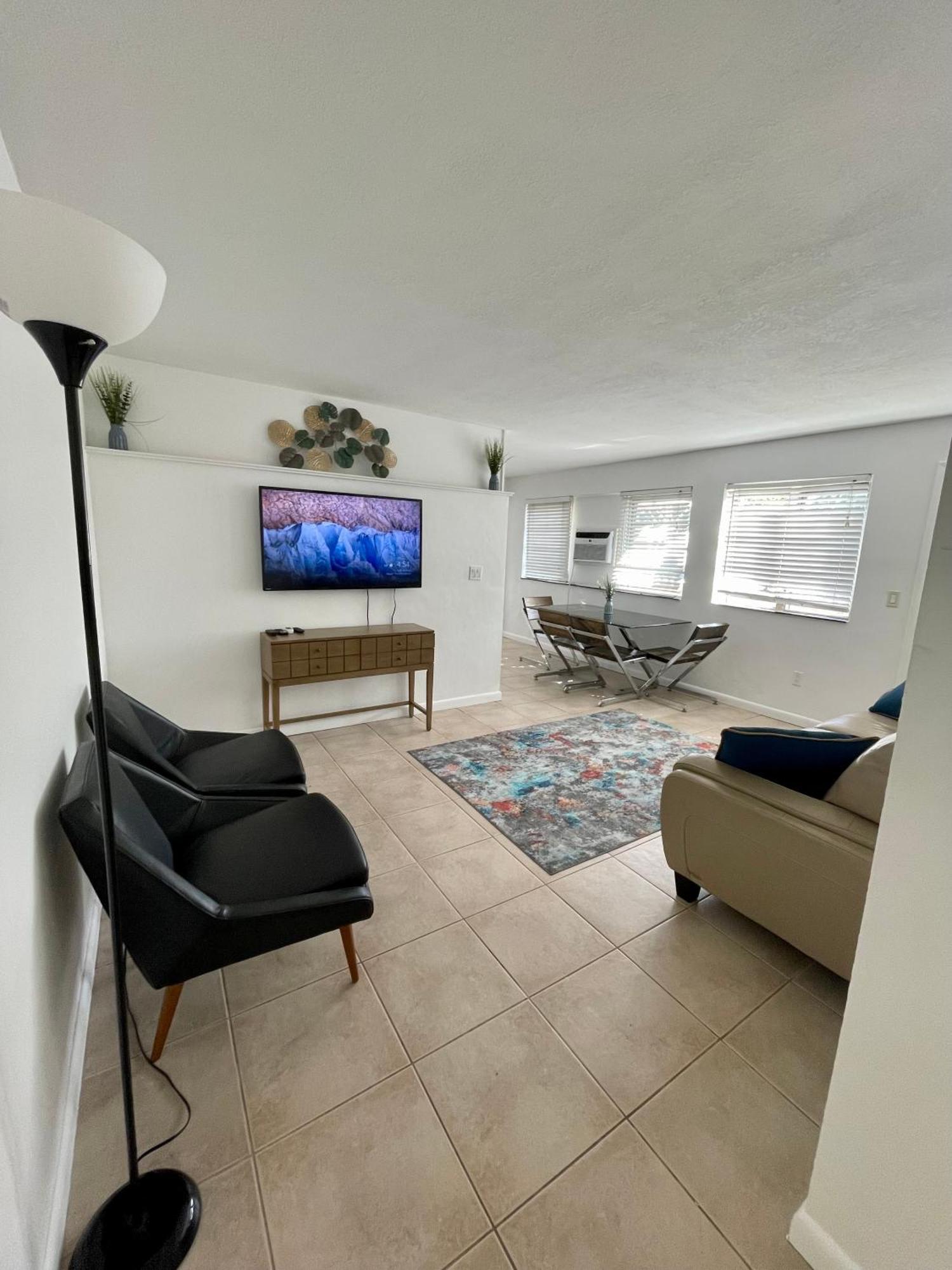 Downtown Ftl On The River Apartment *