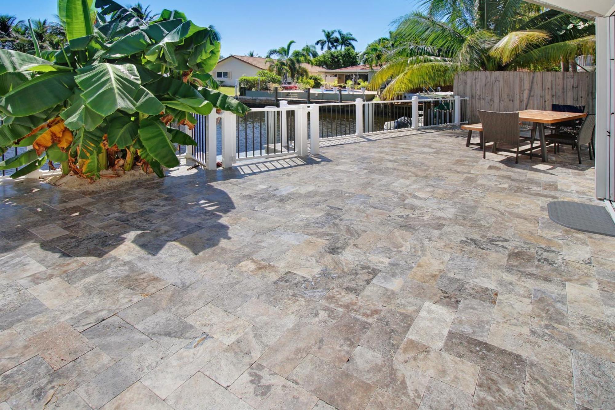 The Waterman's Retreat- 3 Bedroom Waterfront Unit Holiday home Fort Lauderdale