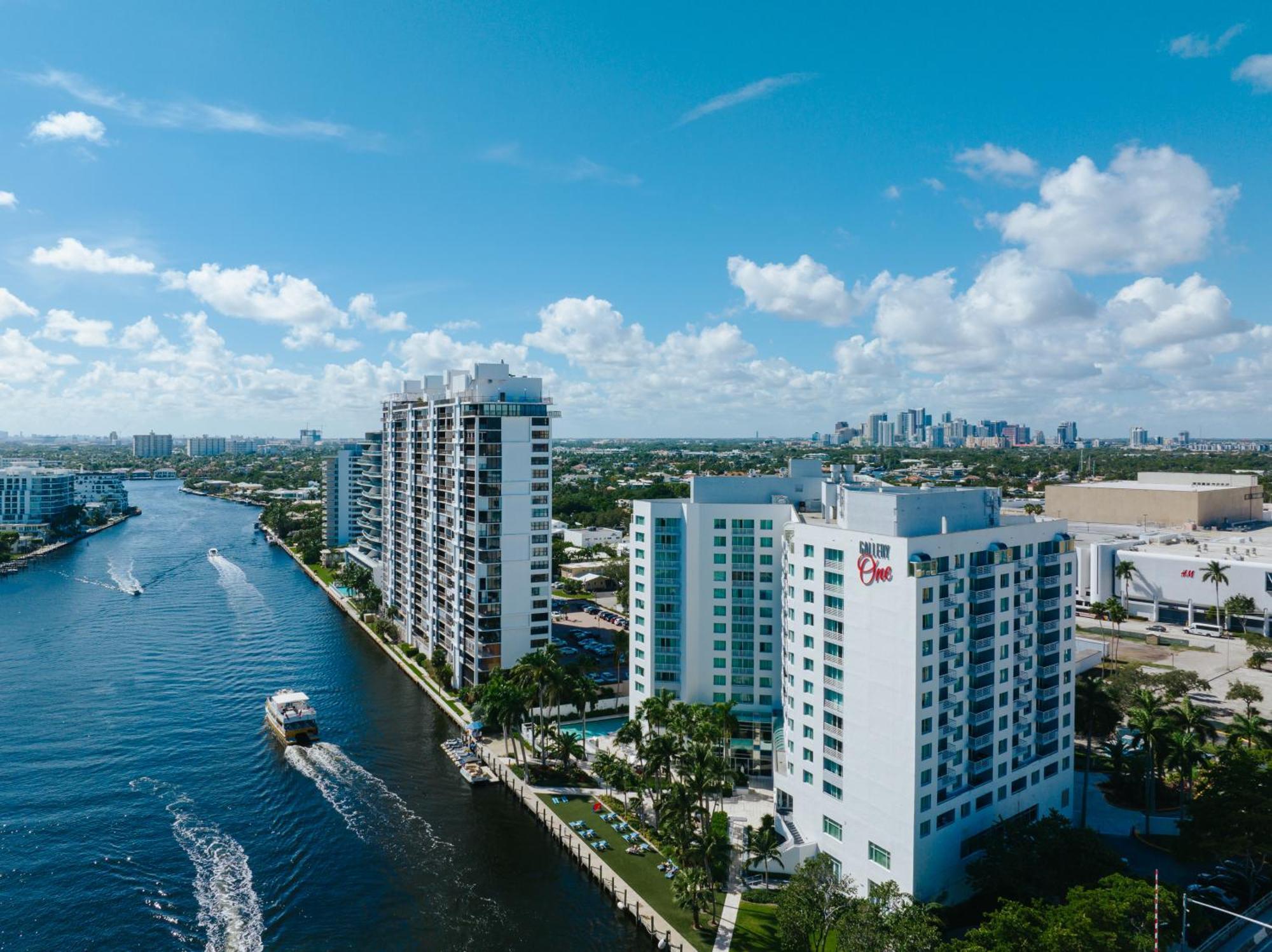 Waterview Condo- Spacious 2 Bedroom - - Steps To