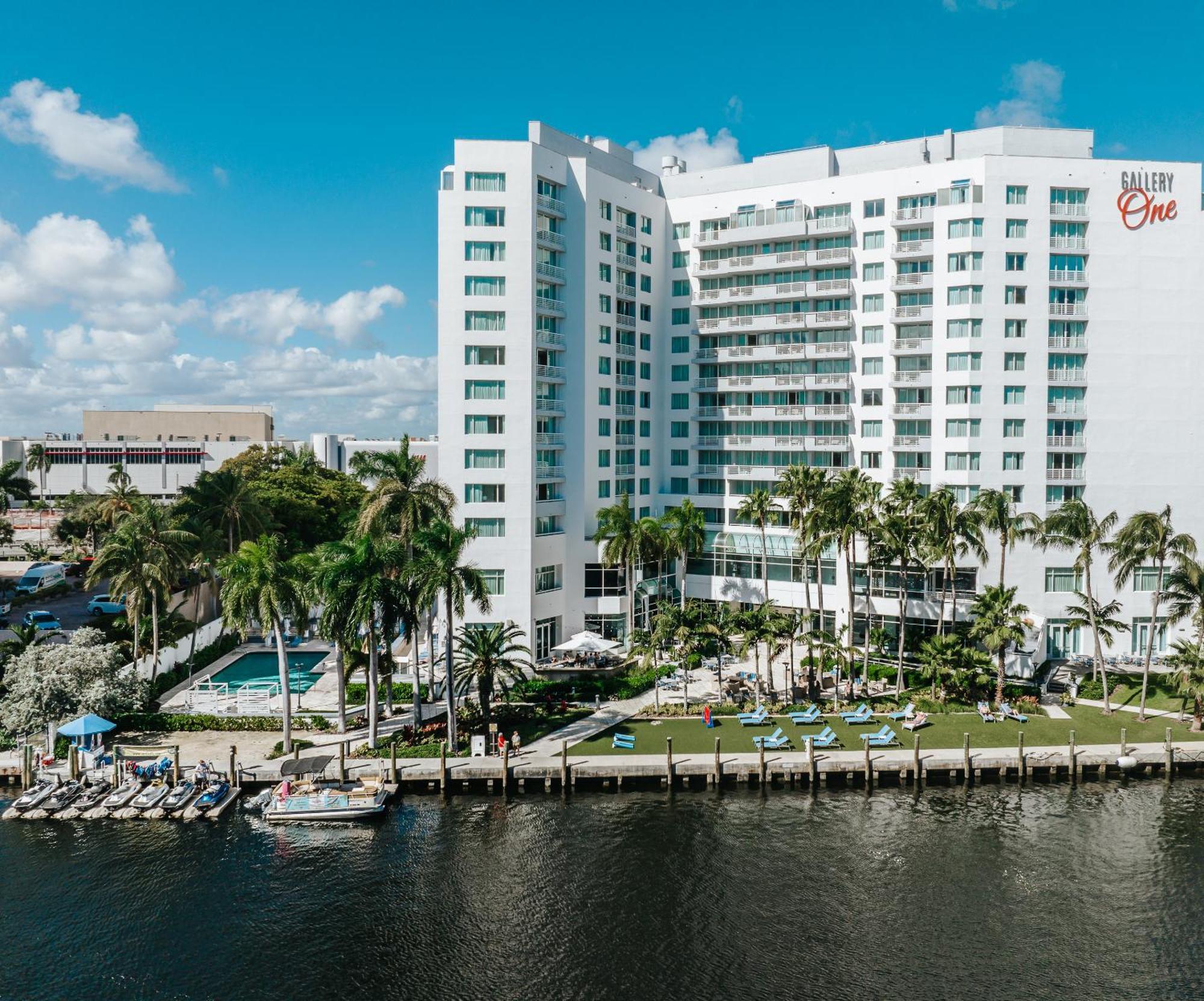 Waterview Condo- Spacious 2 Bedroom - - Steps To
