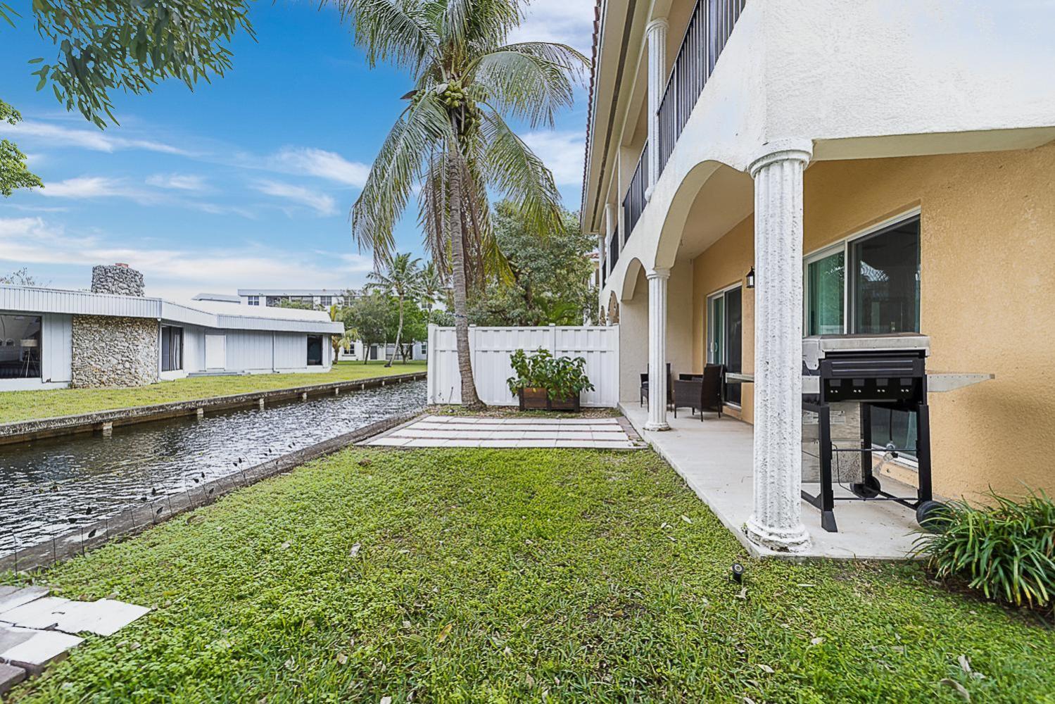 Lakeside 4br/2.5ba Oakland Oasis - 15 Mins To Dt! Fort Lauderdale
