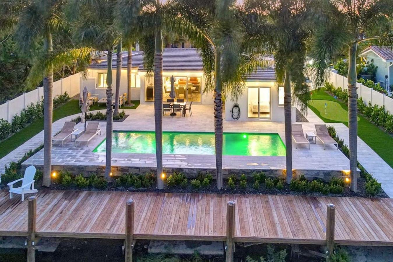 Lakefront Family Fun With Private Dock 3br 2b * Fort Lauderdale