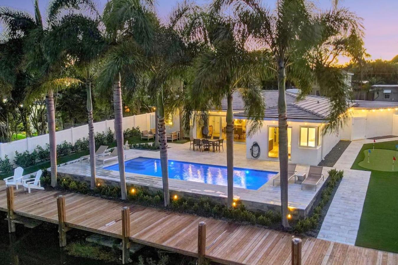 Lakefront Family Fun With Private Dock 3br 2b * Fort Lauderdale