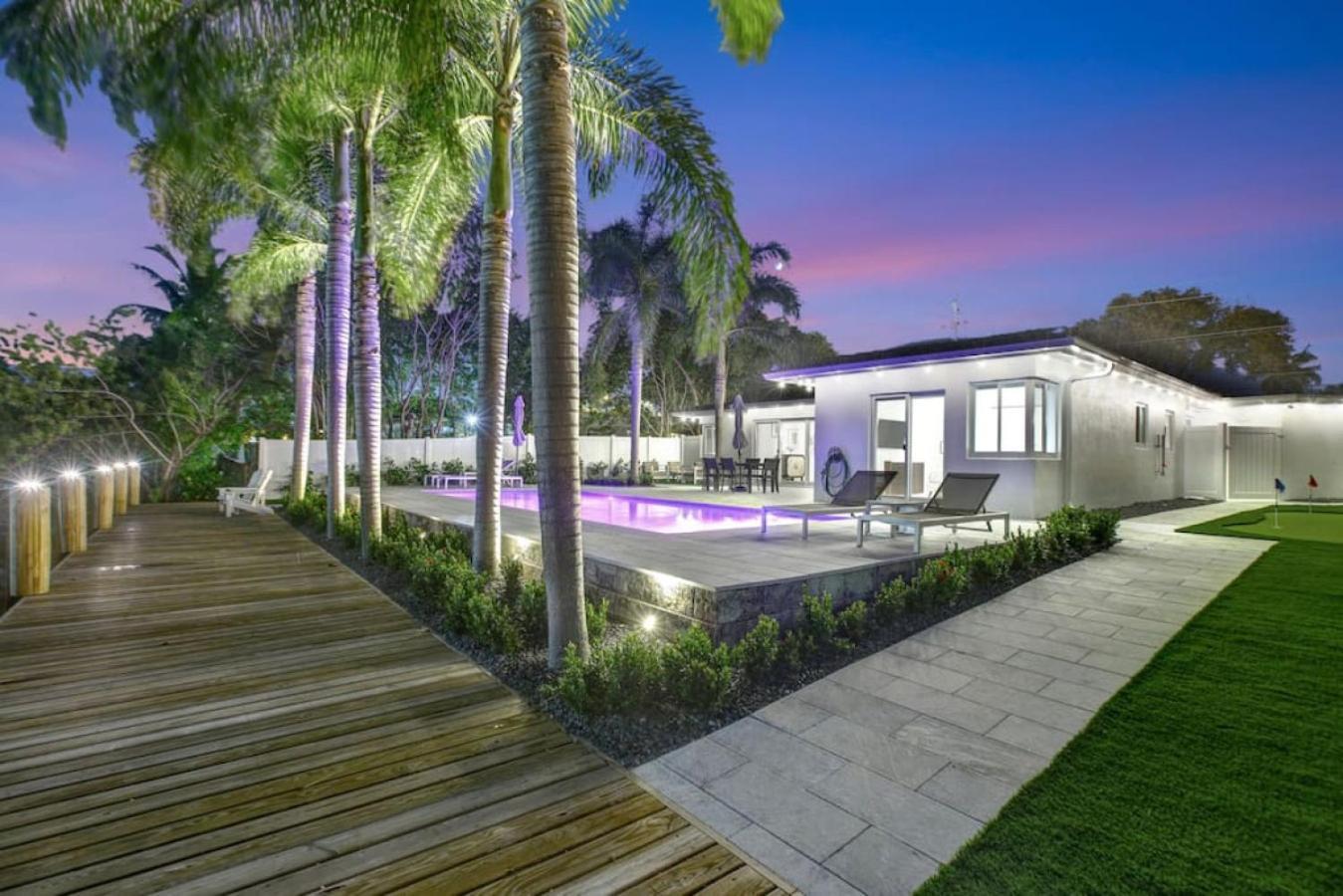Lakefront Family Fun With Private Dock 3br 2b * Fort Lauderdale