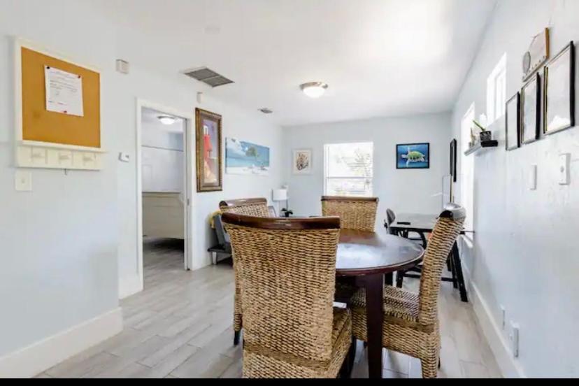 One Bedroom Apt With Private Patio Near Beach Apartment Fort Lauderdale
