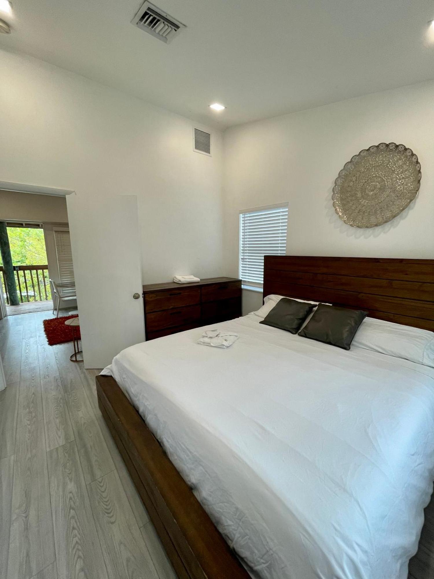 Modern Riverview * Fort Lauderdale