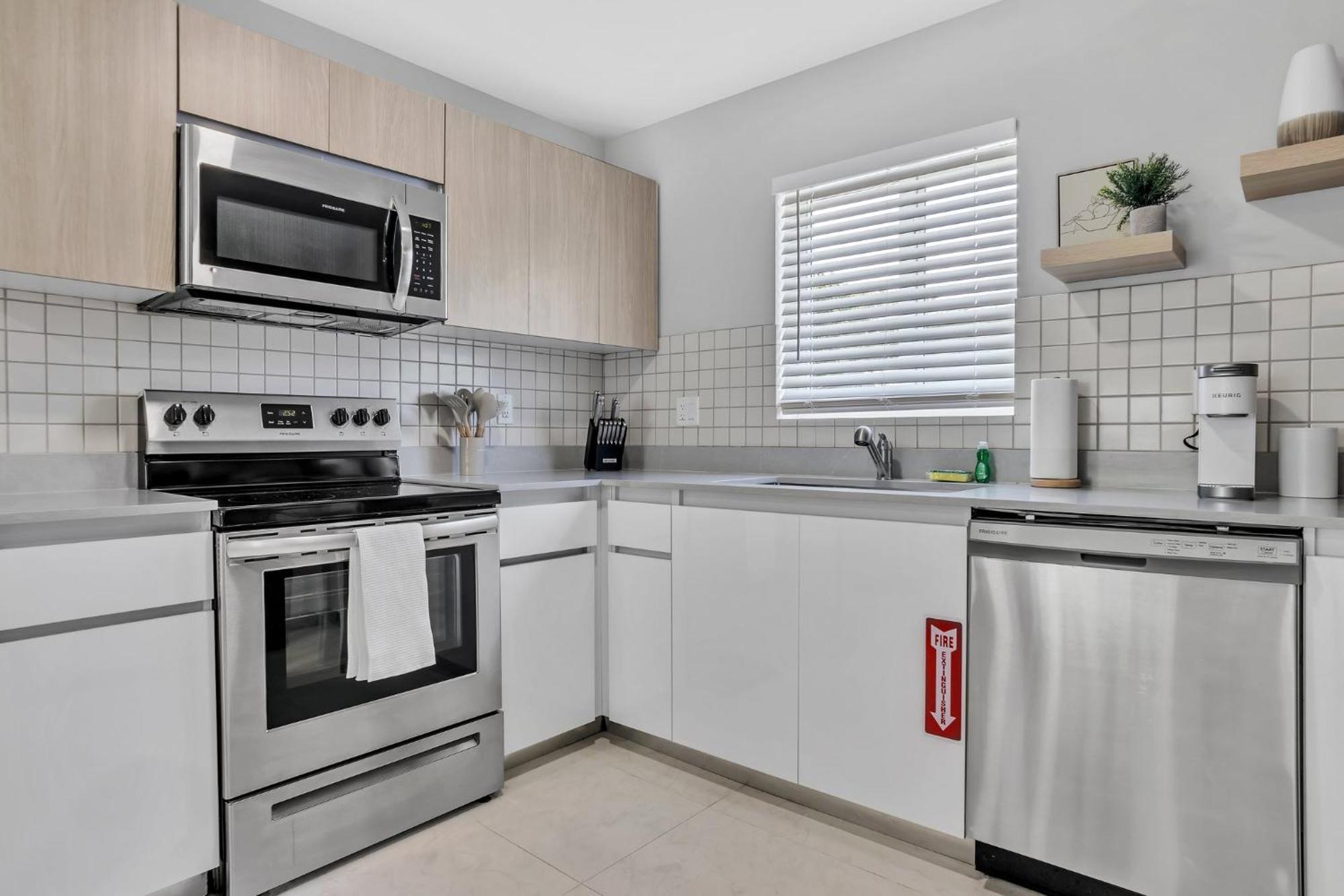 Villa Sistrunk Shades #3 - Brand New Townhomes Downtown Lauderdale Fort Lauderdale