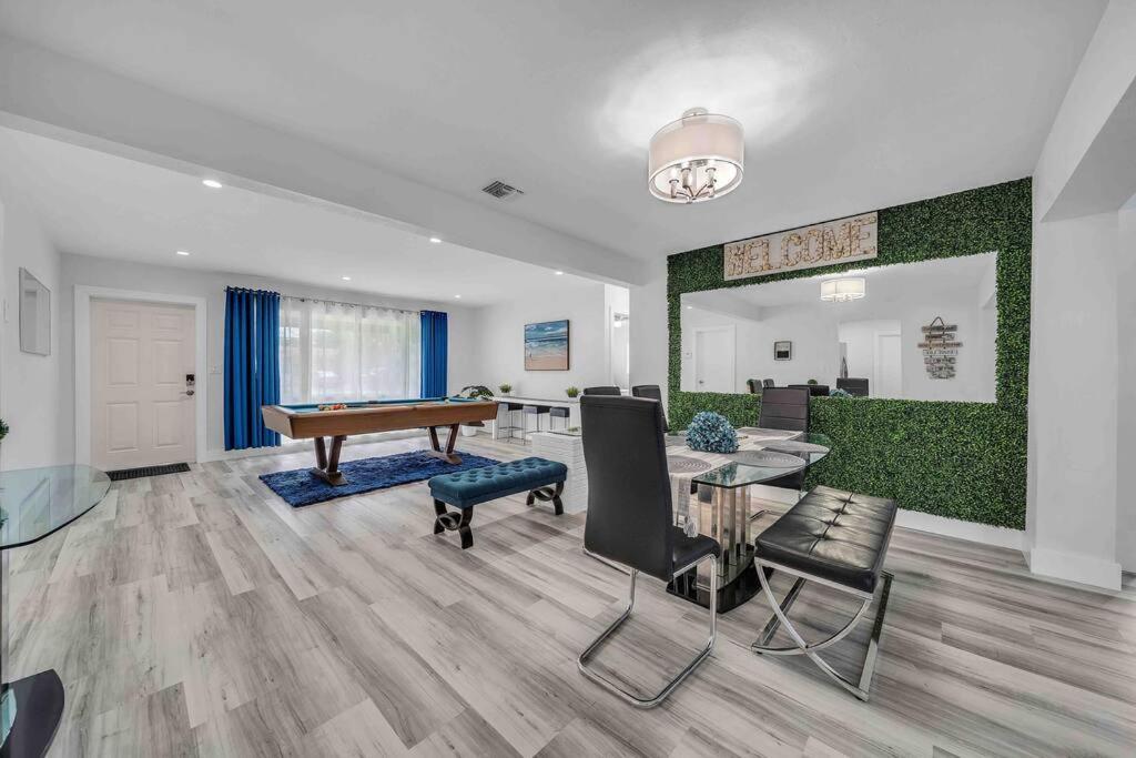 Sweet Escape 5 Br/2ba Min From Airport And Holiday home *
