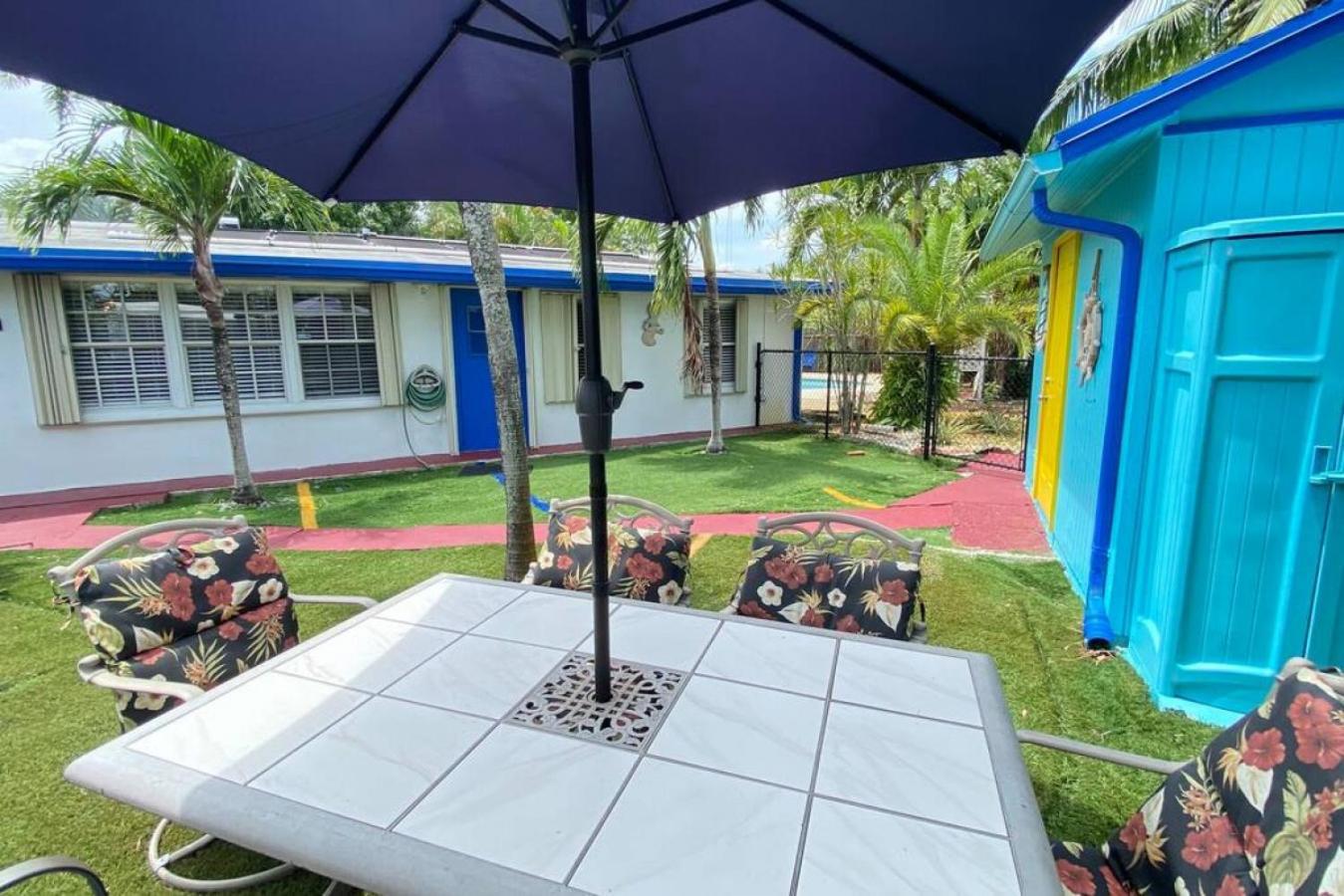 Great Location Pool W Pool Table 5br