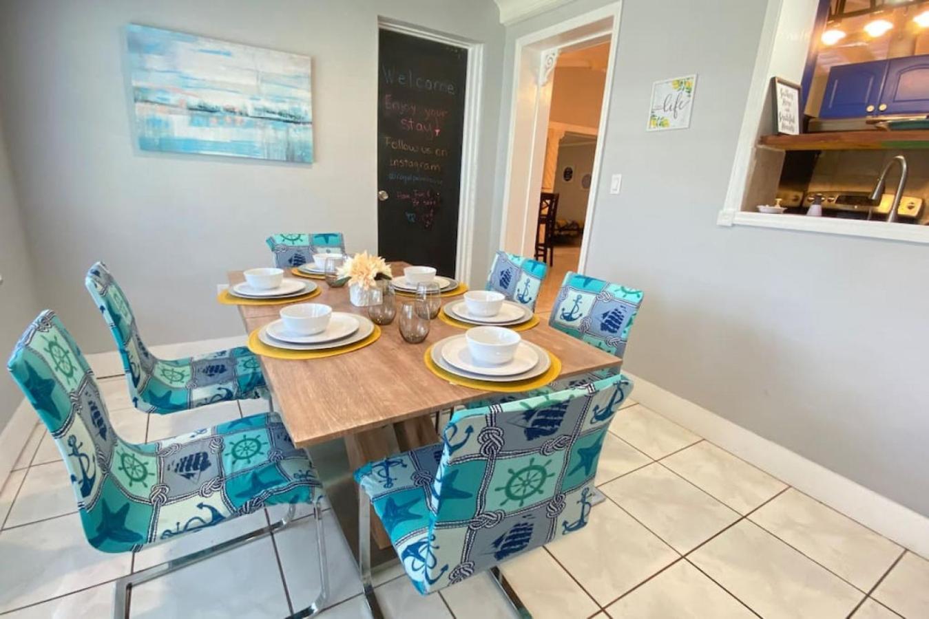 Great Location Pool W Pool Table 5br Holiday home Fort Lauderdale