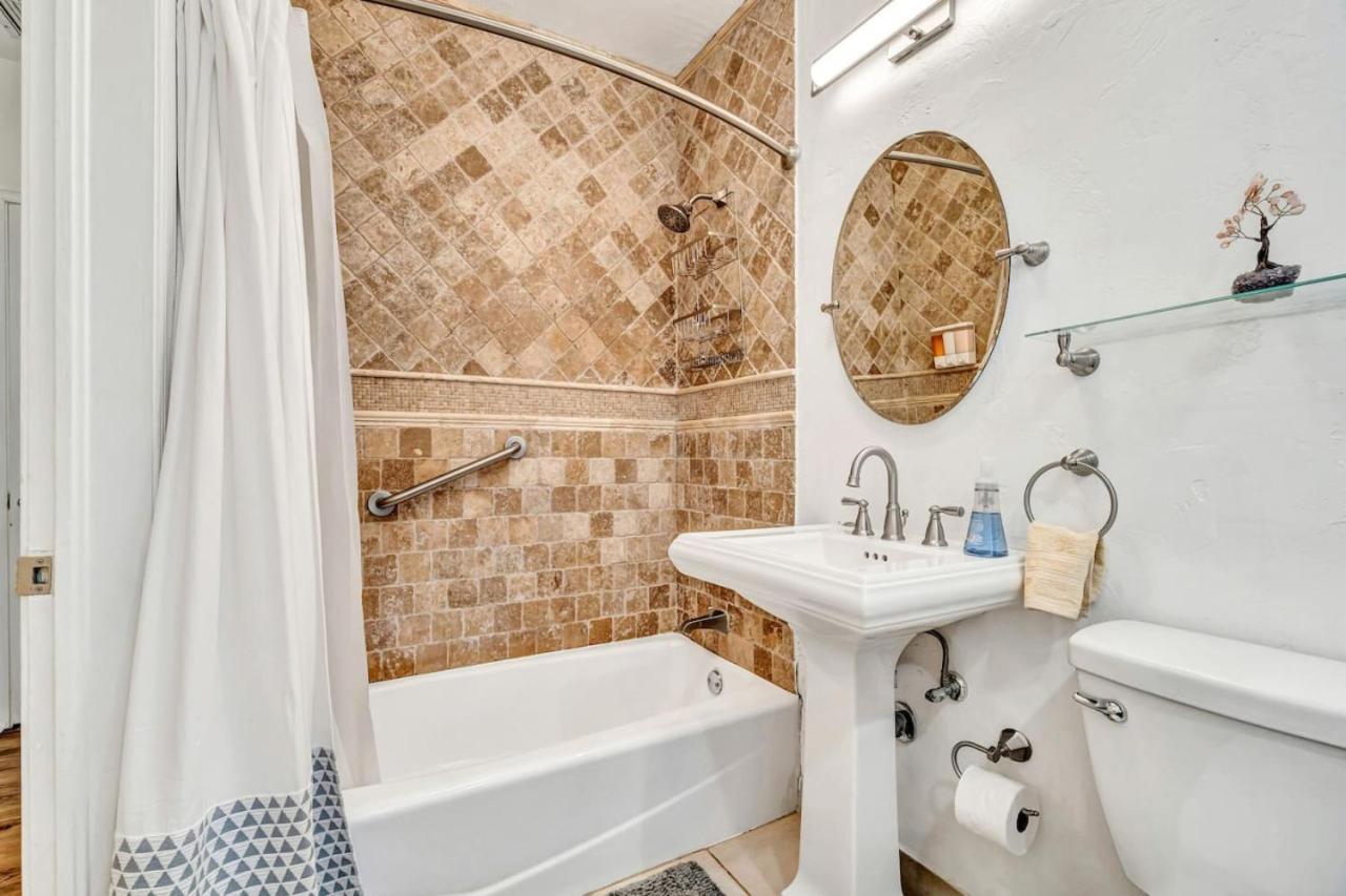 Family 2br Heated Pool, Victoria Park Holiday home