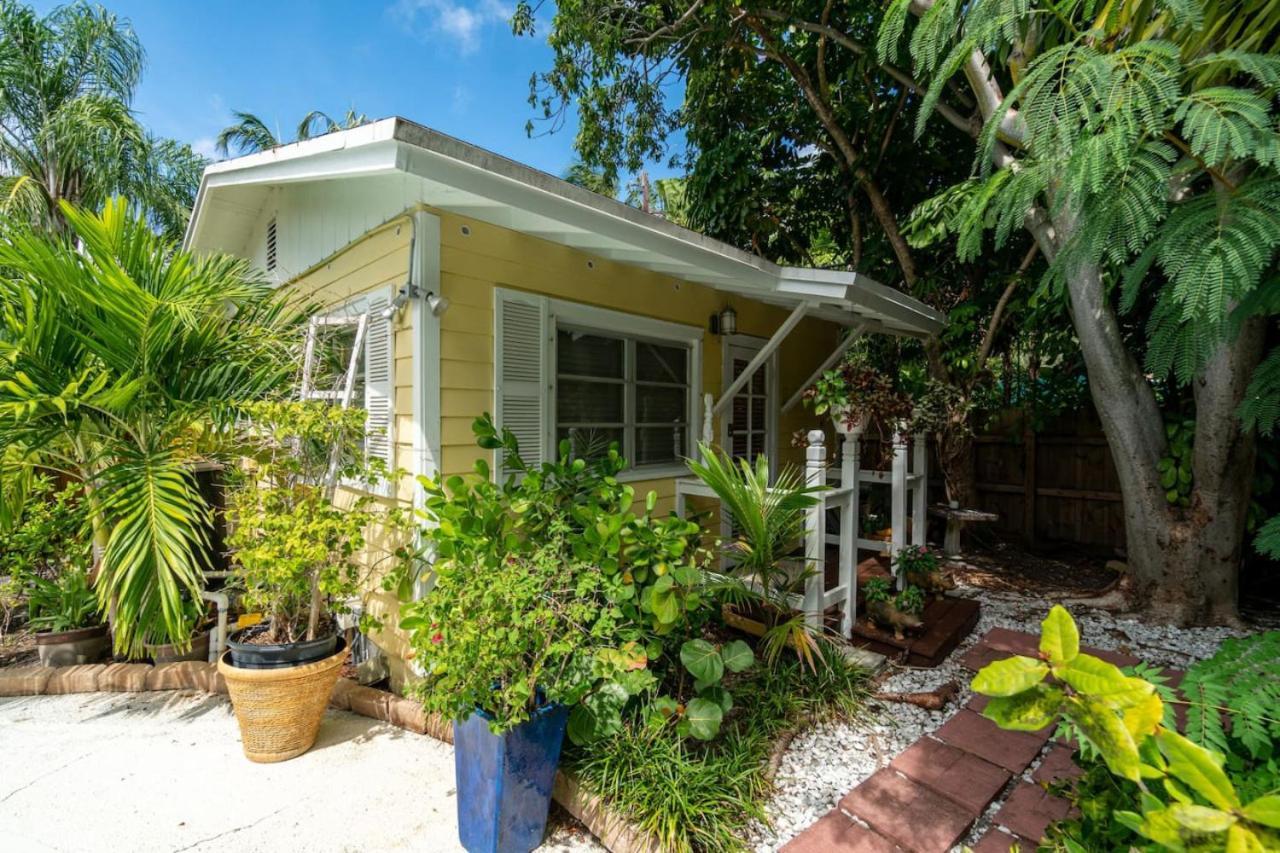 Holiday home Family Escape 2br Main 1br Heated Pool