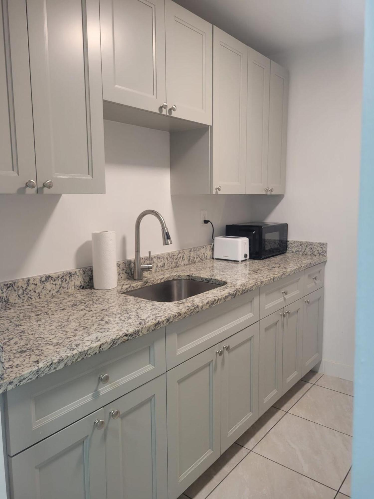 Arpe 4plex Apartment *