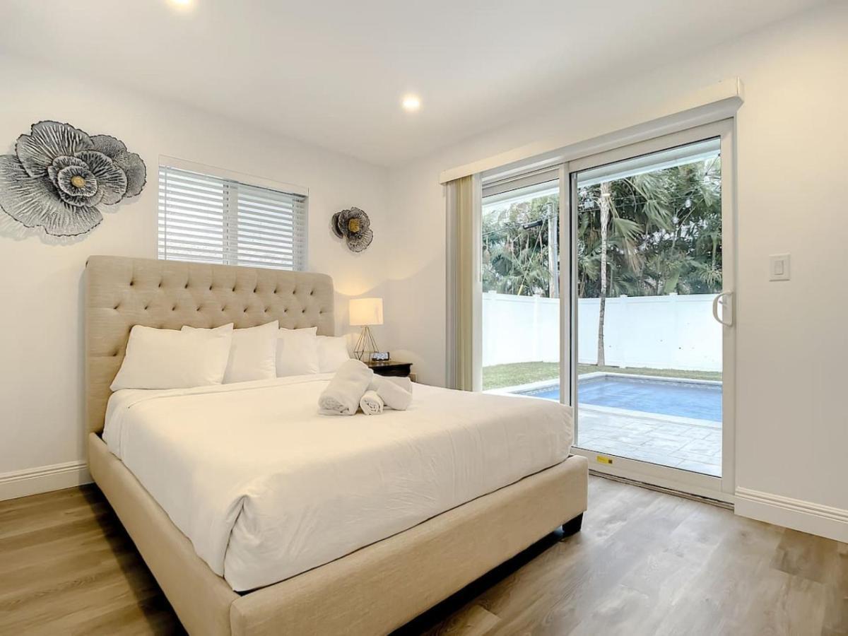 Holiday home Luxe 6 Bed Heated Pool I 5 Min To I Bbq Fort Lauderdale