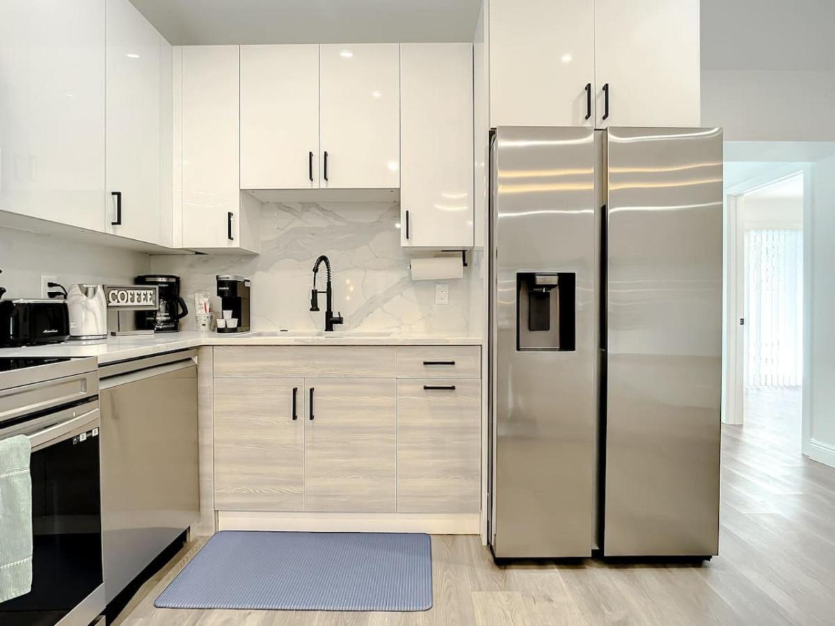 Luxe 6 Bed Heated Pool I 5 Min To I Bbq Holiday home Fort Lauderdale