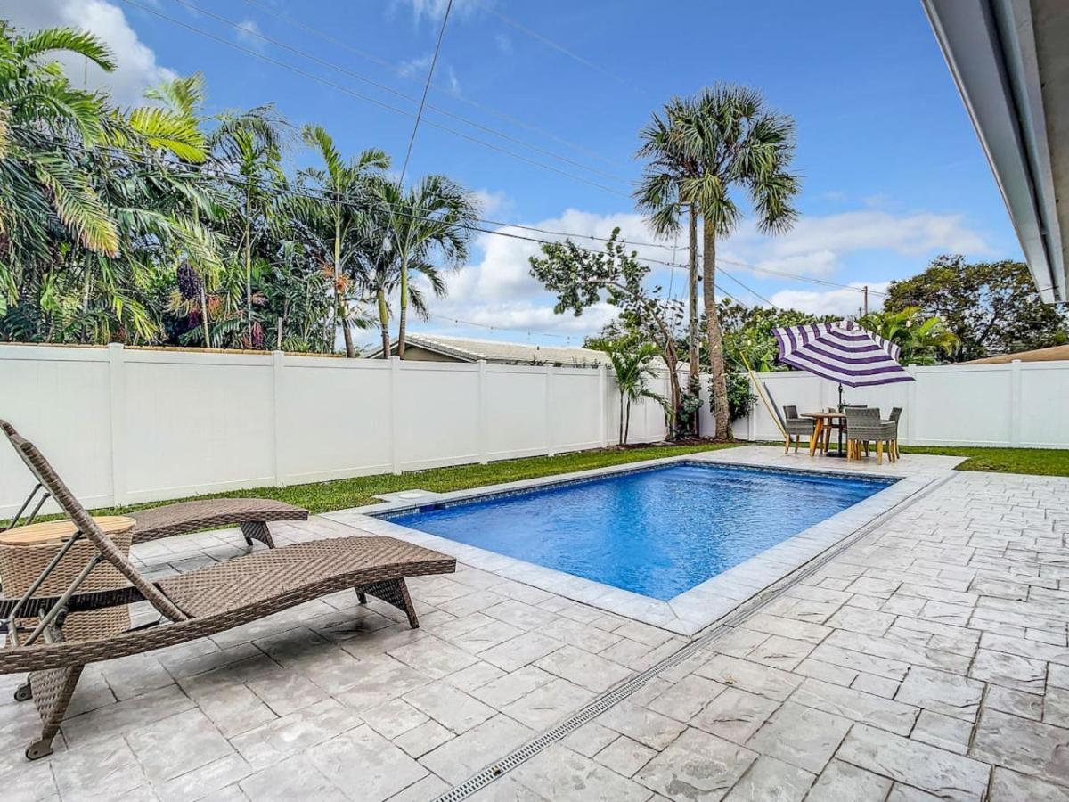 Holiday home Luxe 6 Bed Heated Pool I 5 Min To I Bbq
