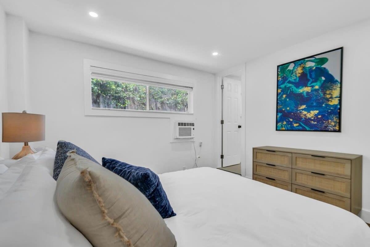 Zach's Tropical Pool House Holiday home Fort Lauderdale