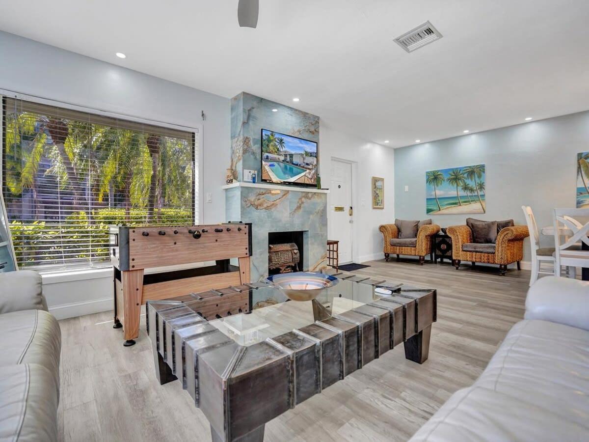 5 Minute Walk To The Fort Lauderdale
