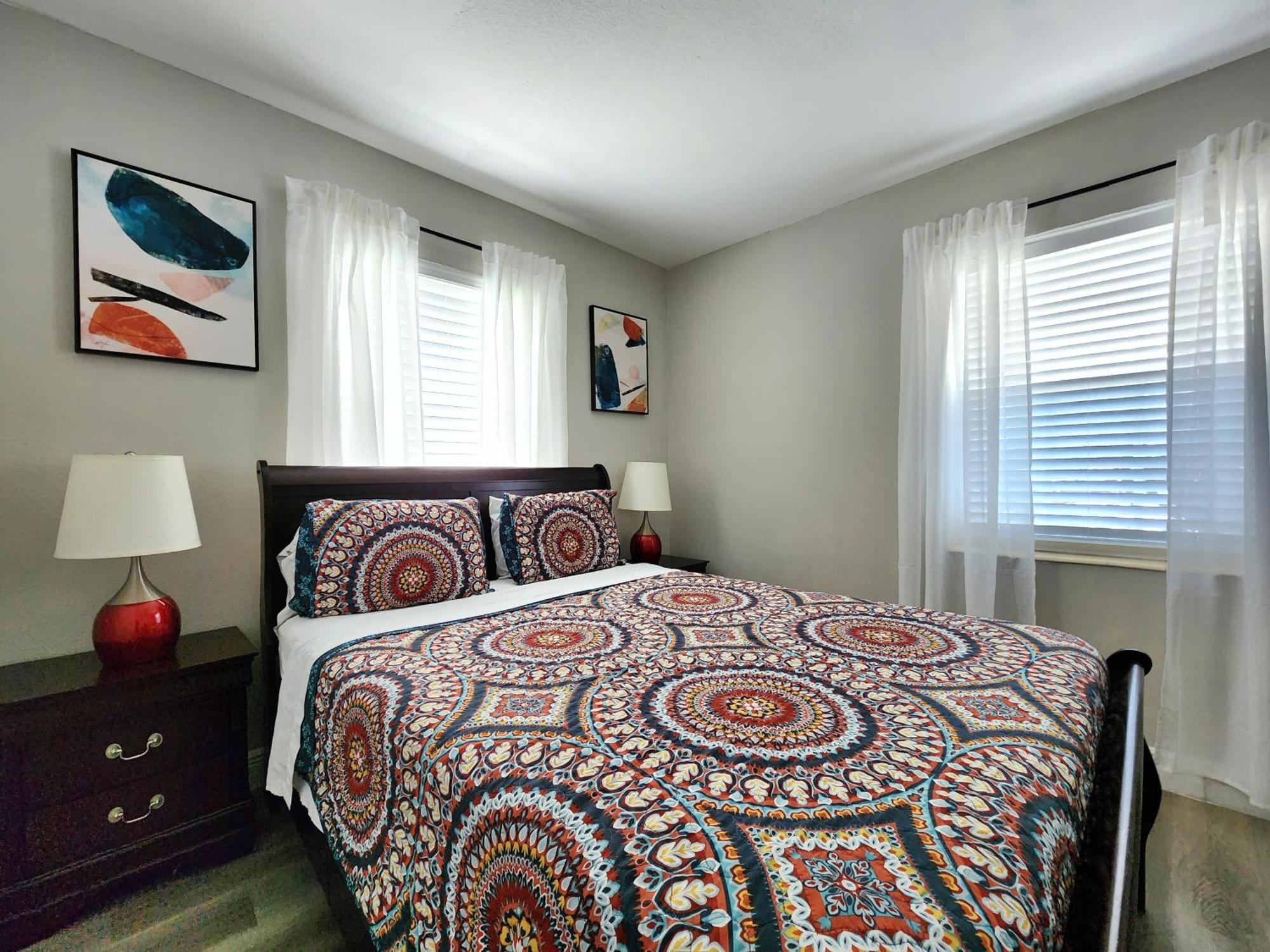 Center Proximity With Heated Pool Fort Lauderdale