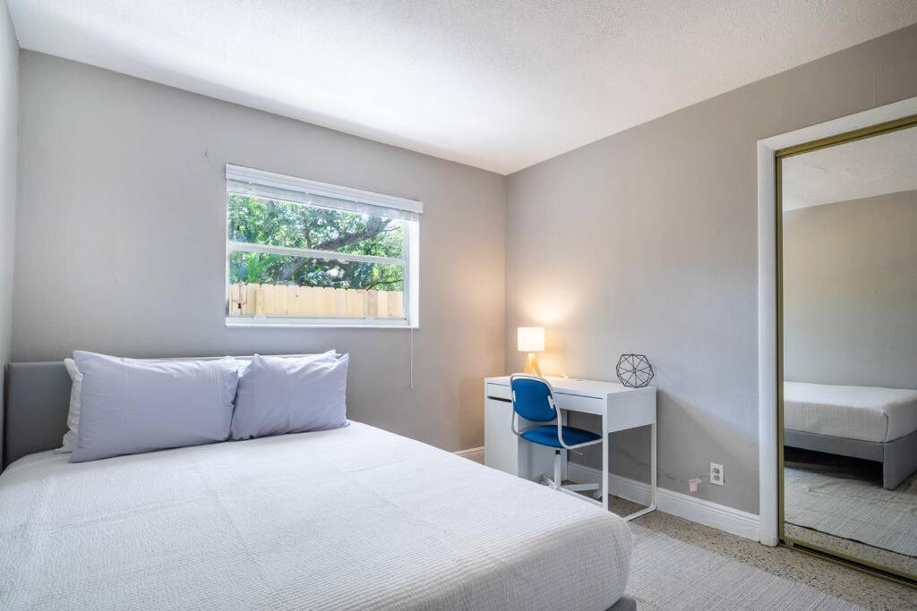 Apartment Charming 2 Bed 1 Bath Gem 10 Min To Beach! Fort Lauderdale