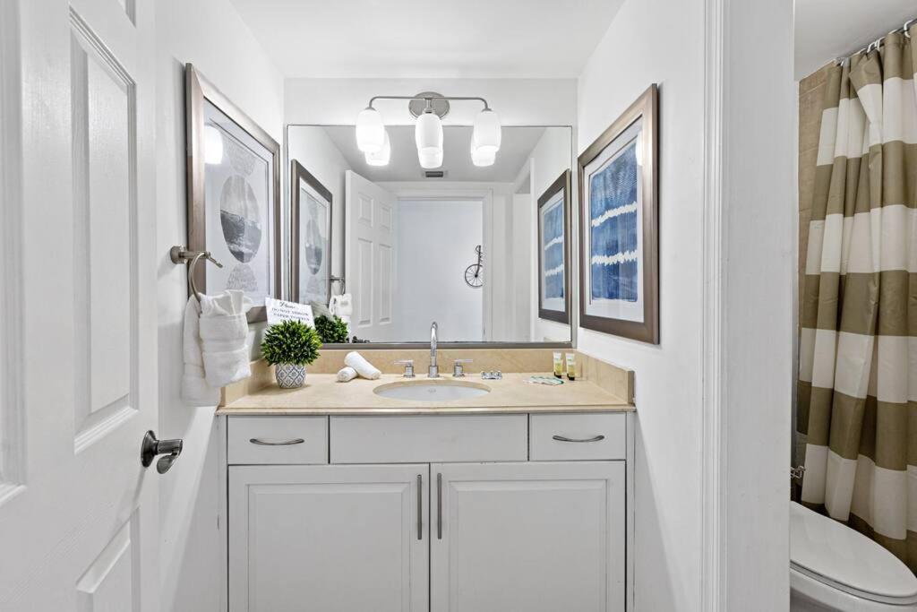 With Waterview In Olas Blvd * Fort Lauderdale