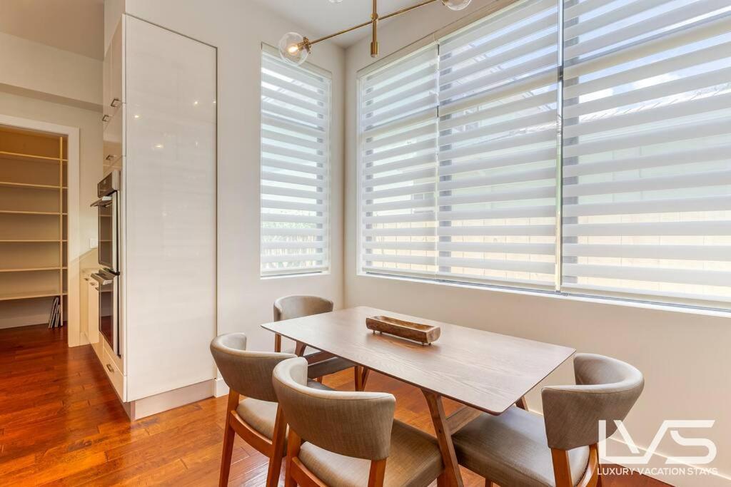 Holiday home Victoria - Walk To Olas - 4 Bed 4 Bath Fort Lauderdale