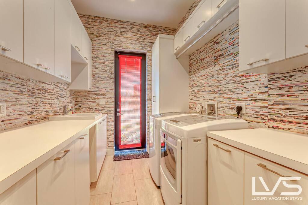 Holiday home Victoria - Walk To Olas - 4 Bed 4 Bath