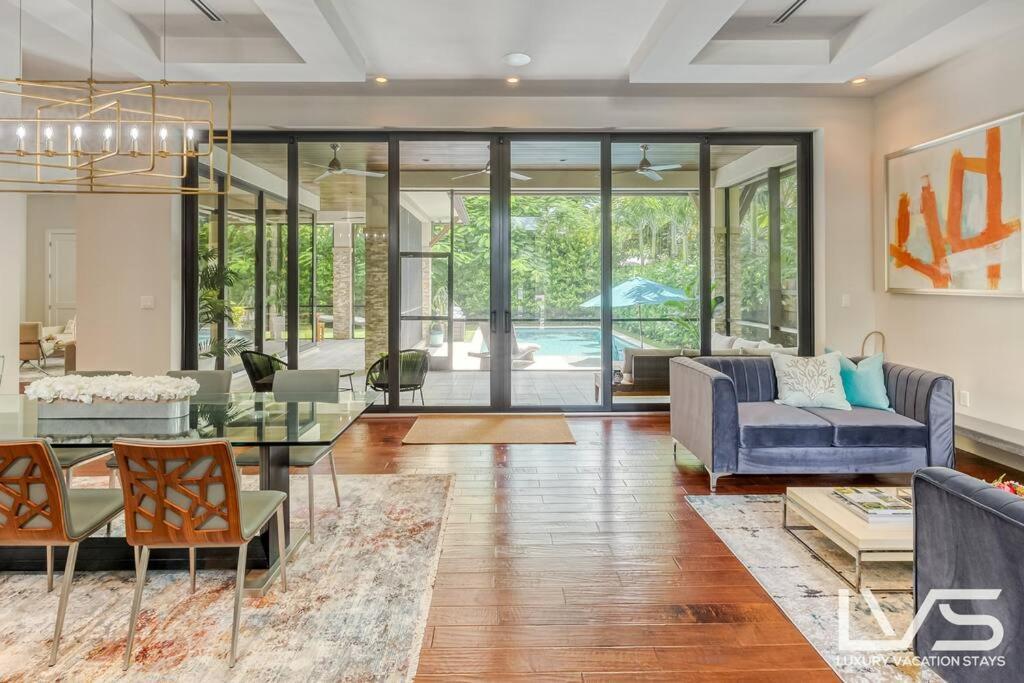 Holiday home Victoria - Walk To Olas - 4 Bed 4 Bath Fort Lauderdale